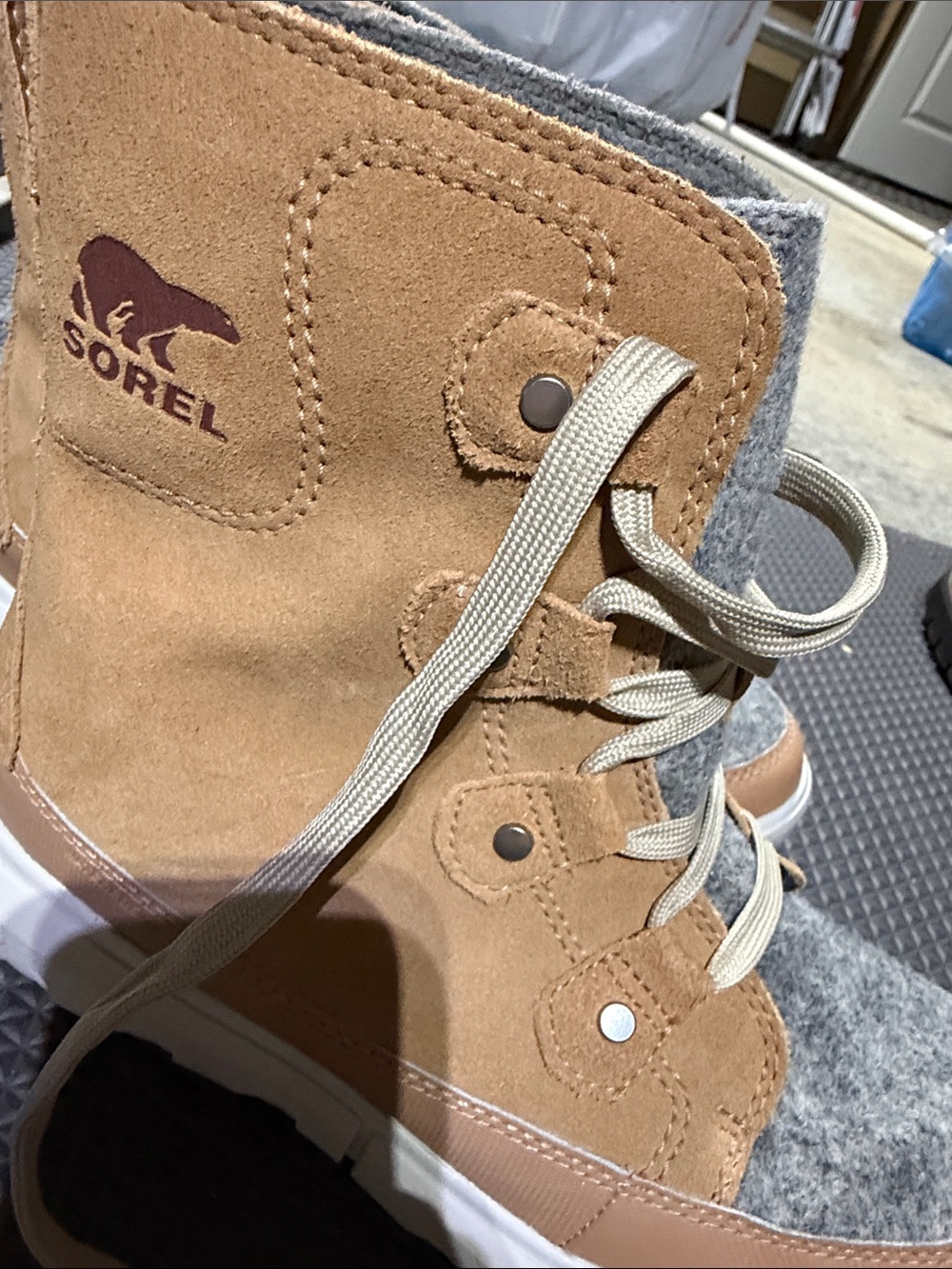 Sorel womens Tan and Gray High-Top Casual Boots - Picture 9 of 10